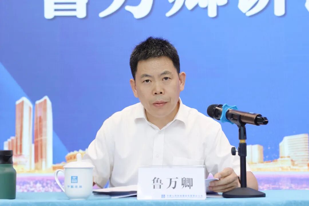 f416fa7a3f5e484aefac642b8617343d.jpg f416fa7a3f5e484aefac642b8617343d.jpg